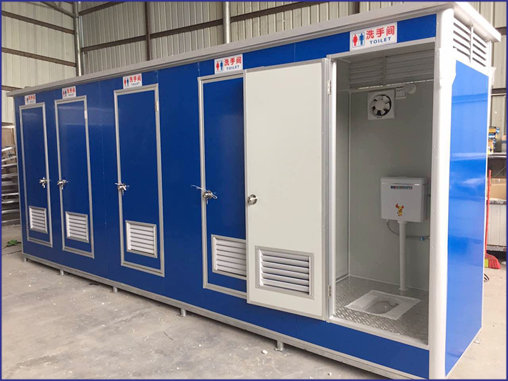 市區(qū)兩處高標準移動公廁投入使用