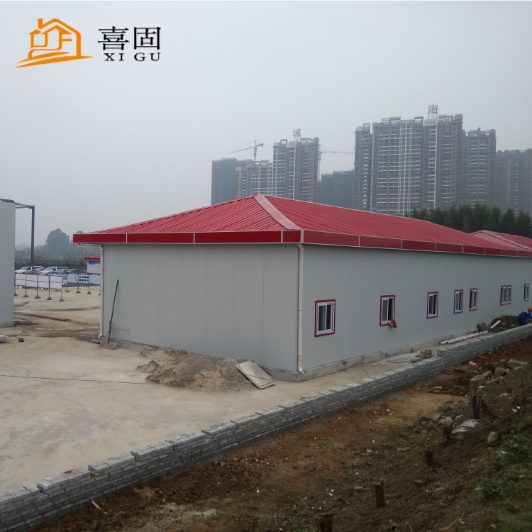 <b>為何那么多人喜愛鋼結(jié)構(gòu)活動板房</b>